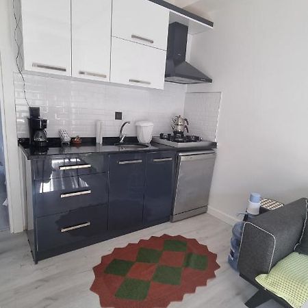 Aloha Airport Guest Home Altinkum  Екстер'єр фото