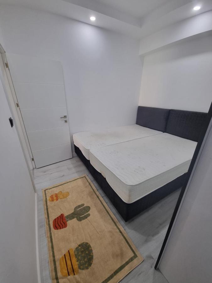 Aloha Airport Guest Home Altinkum  Екстер'єр фото